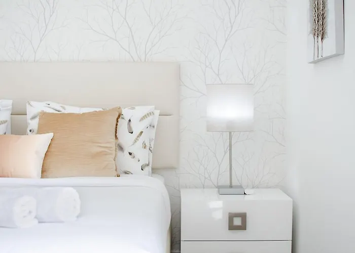 Terraza - Exclusive Terrace, Sea View & Pool נאזרה