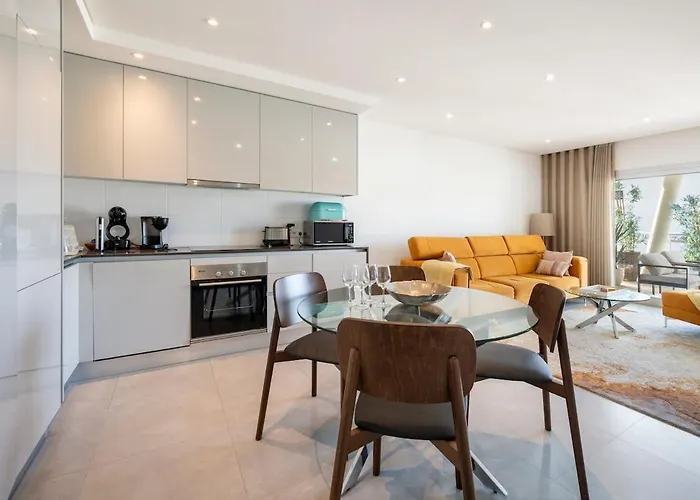 Terraza - Exclusive Terrace, Sea View & Pool דירה *